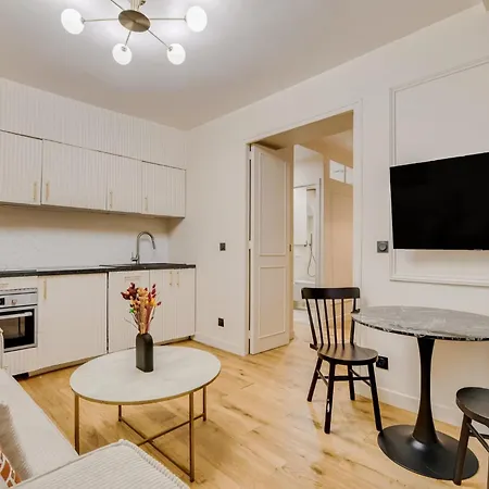 Pick A Flat's In Opera - Rue Grange Bateliere *