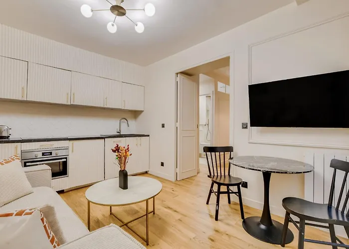 Pick A Flat's In Opera - Rue Grange Bateliere *